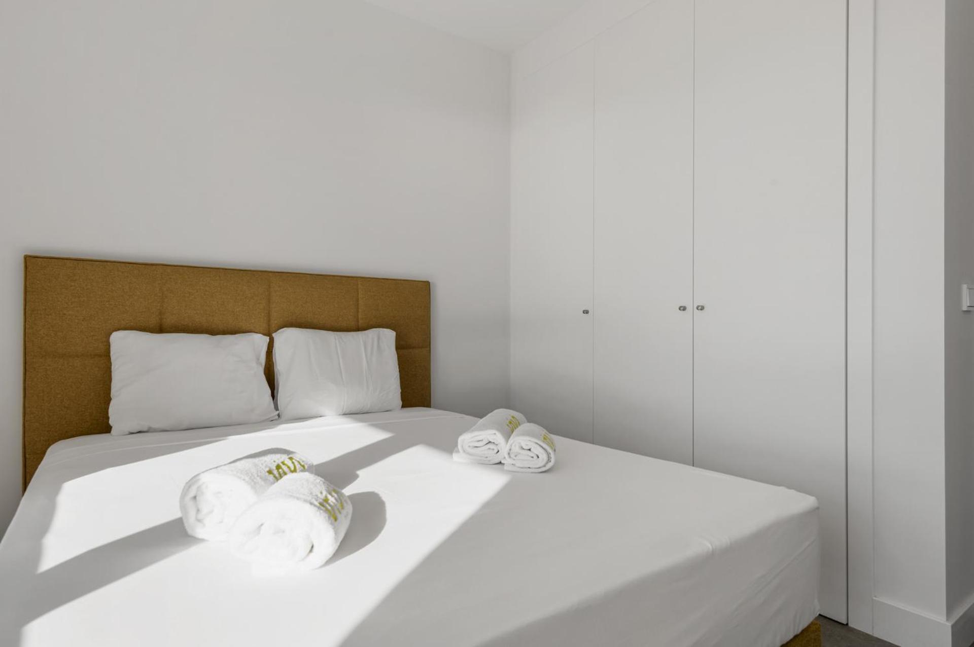Vivi Homes - Elies House Pool, Gym, Spa & Sea View El Faro Ngoại thất bức ảnh