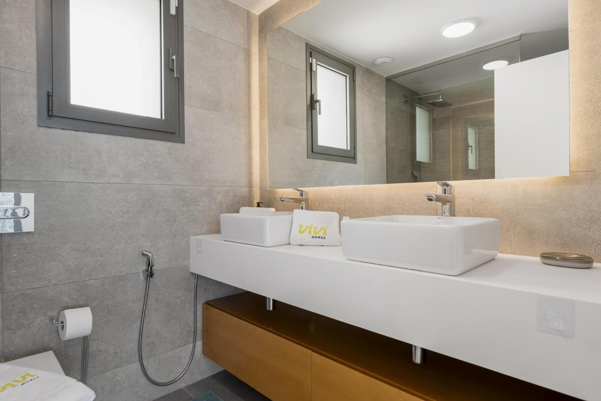Vivi Homes - Elies House Pool, Gym, Spa & Sea View El Faro Ngoại thất bức ảnh